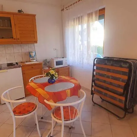 In 43608 Apartment *